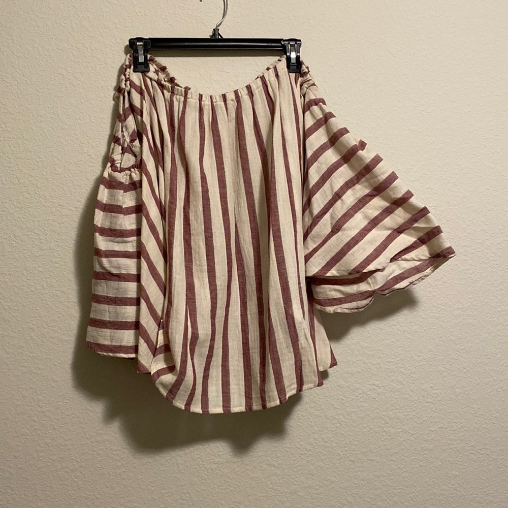 Chic Soul Cold Shoulder top